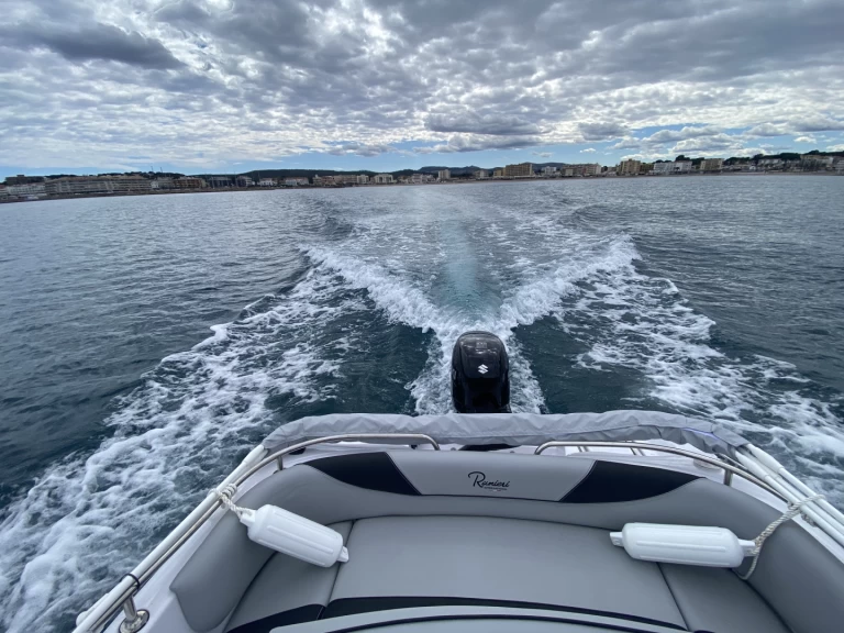 Alquiler de Ranieri Voyager 17 en l'Escala