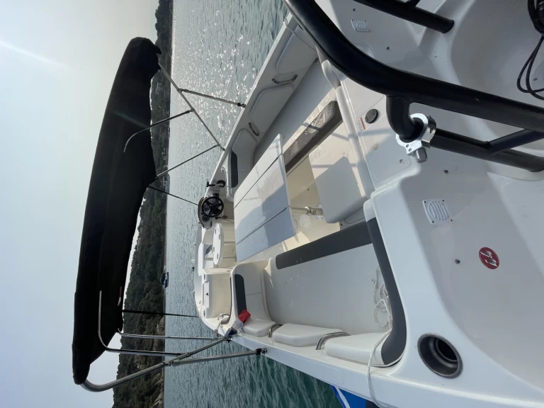 Alquiler Lancha Bayliner con o sin  título de navegación