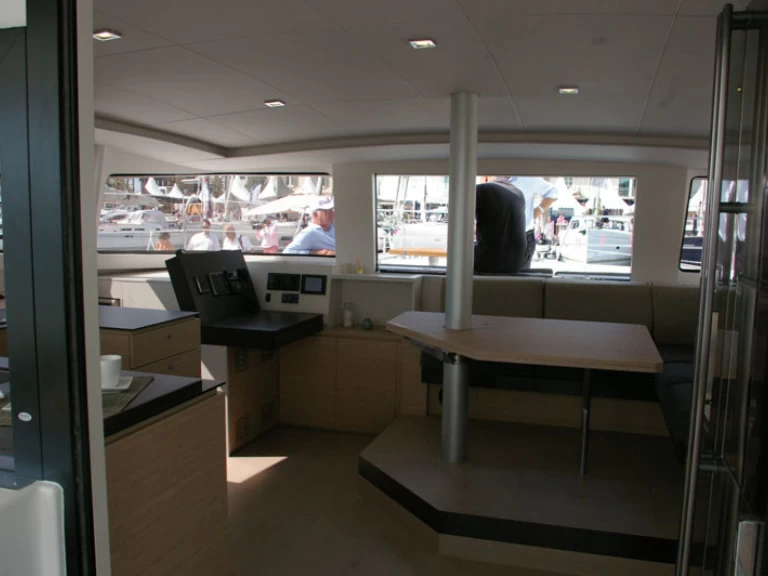 Alquiler de Bali Bali 4.5 en Mai Khao