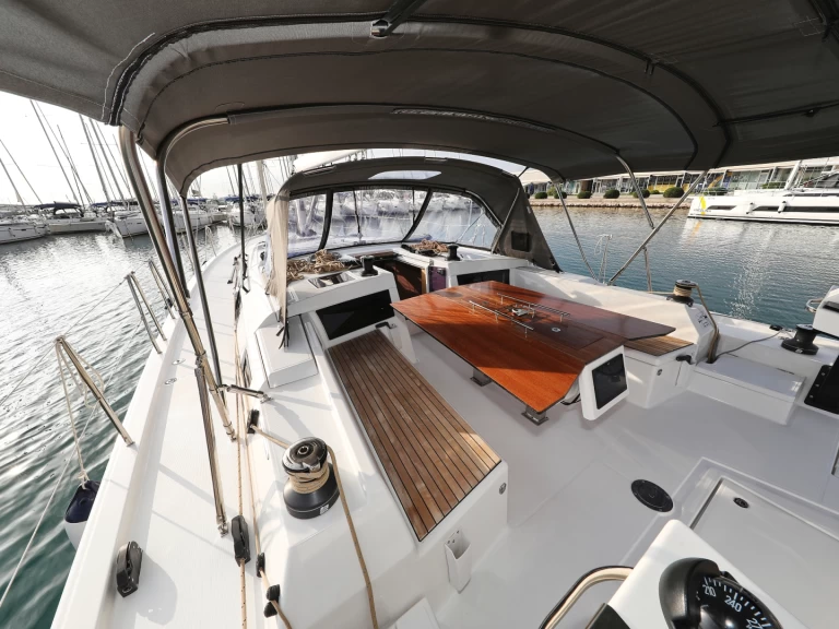 Alquiler Velero en Šibenik - Dufour Dufour 470