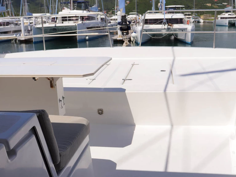 Alquiler Catamarán Bali con o sin  título de navegación