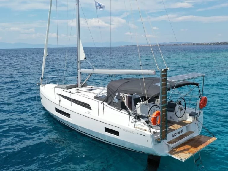 Alquiler de embarcaciones Bénéteau Oceanis 40.1 - Beneteau - First Line enRibishi en Samboat