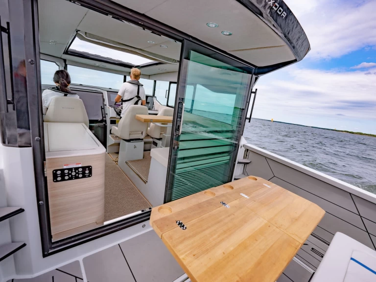 Alquiler de Lancha, con o sin patrón Saxdor Anávyssos