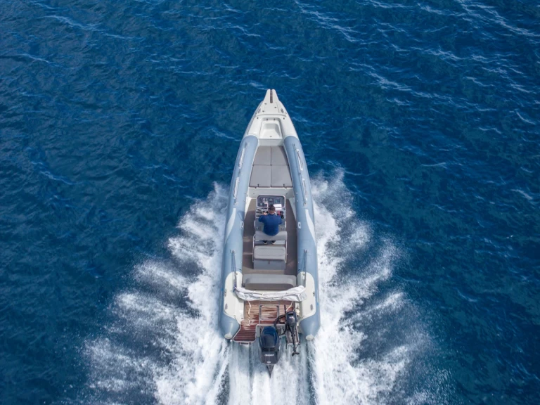 Alquiler de Neumática, con o sin patrón Marvel Atenas