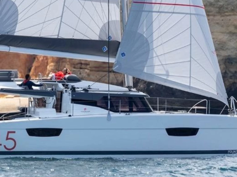 Alquiler de embarcaciones 1 ELBA 45 enArzon en Samboat