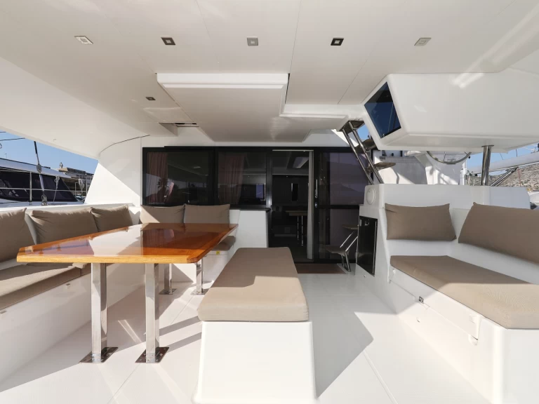 Fountaine Pajot Saba 50 de alquiler a Trogir