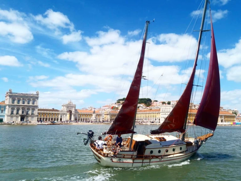 Alquiler Velero Ta Chiao con o sin  título de navegación