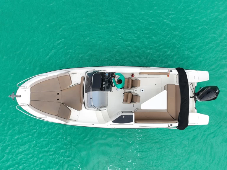 Alquiler de Lancha, con o sin patrón Quicksilver Port de Palma