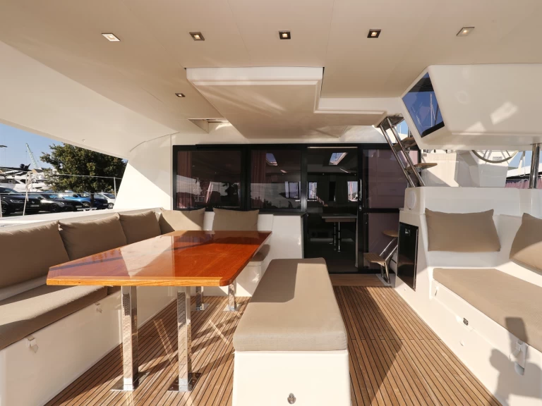 Alquiler de Fountaine Pajot Saba 50 en Trogir