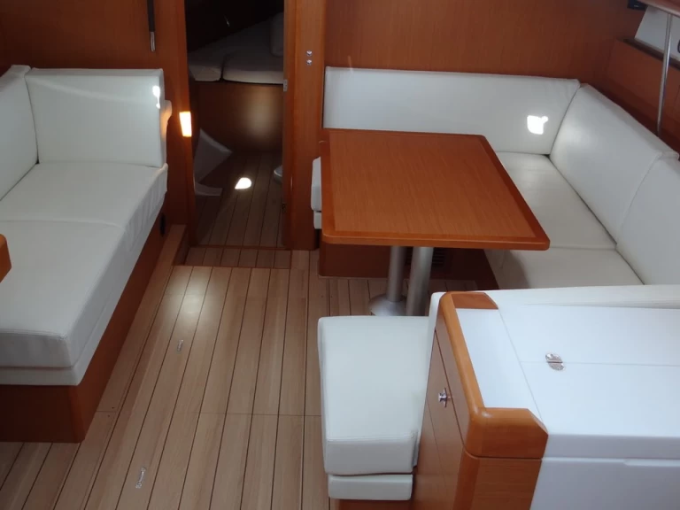 Jeanneau Sun Odyssey 41DS de alquiler a Göcek