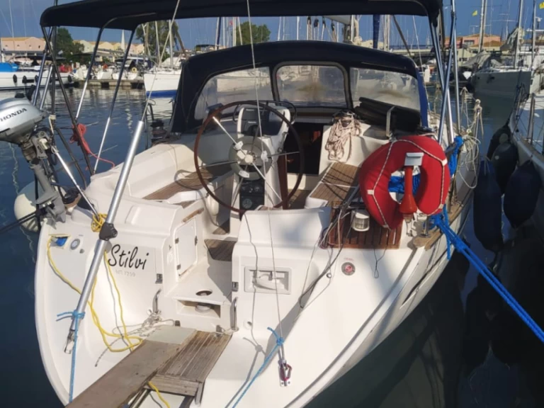 Alquiler Nikiána - Bavaria Bavaria 42 en SamBoat