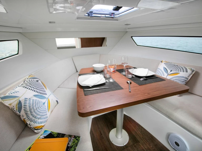 Alquiler Port du Lavandou - Jeanneau Cap Camarat 9.0 WA en SamBoat