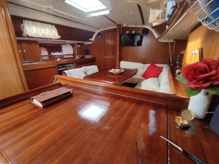 Alquiler de embarcaciones Bavaria Bavaria 38 Holiday enMessina en Samboat