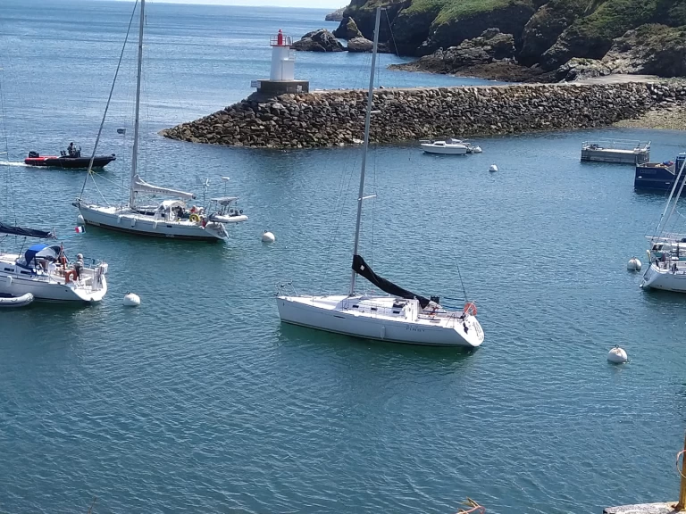 Alquiler de Velero, con o sin patrón Bénéteau Lorient