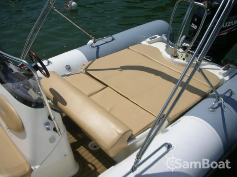 Alquiler La Grande-Motte - Zodiac Medline 650 en SamBoat