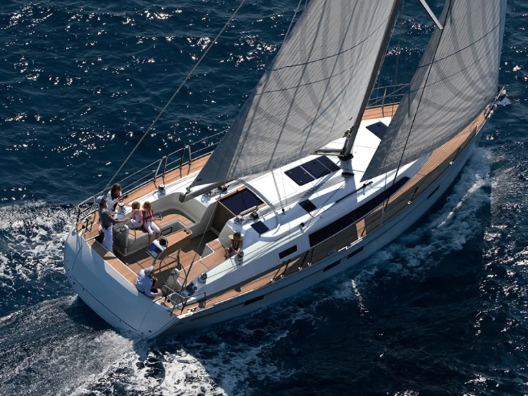 Alquiler de embarcaciones Bavaria Cruiser 46 enOlbia en Samboat