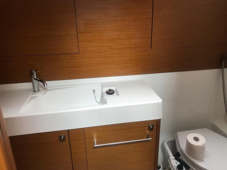 Alquiler de Velero, con o sin patrón Jeanneau Santa Cruz de Tenerife