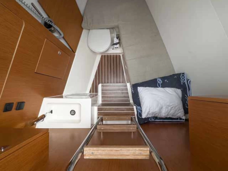 Alquiler de barcos Pula barato de Bavaria C50 Holiday - 5 + 1 cab.