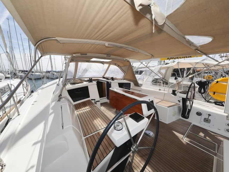 Alquiler Velero Dufour con o sin  título de navegación