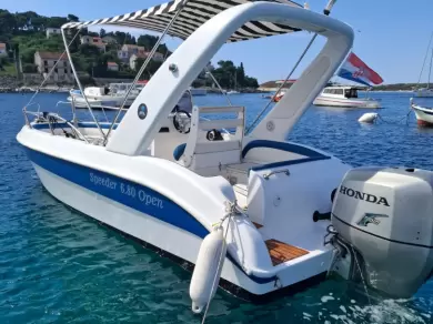 Alquiler de barcos Hvar barato de 680 Open