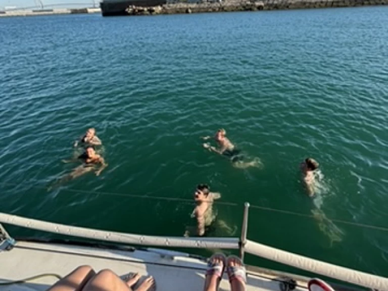 Alquiler de embarcaciones Bénéteau First 36.7 enCádiz en Samboat