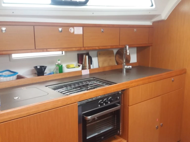 Bavaria Cruiser 41 de alquiler a Split