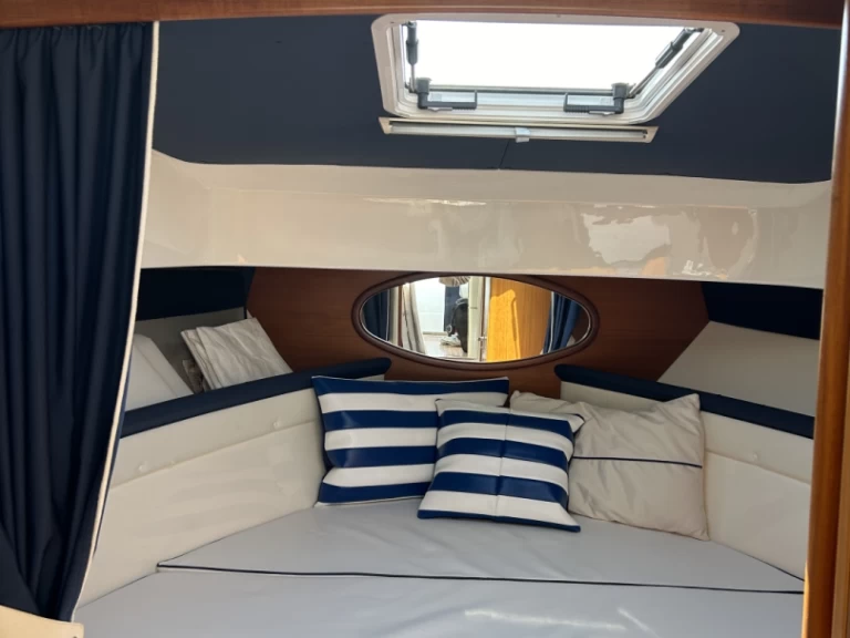 Alquiler Lancha Polyform con o sin  título de navegación