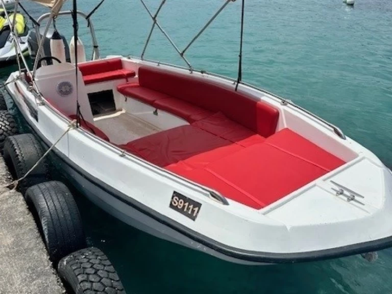 Alquiler de Self driving 1 en Il-Bajja tal-Mellieħa