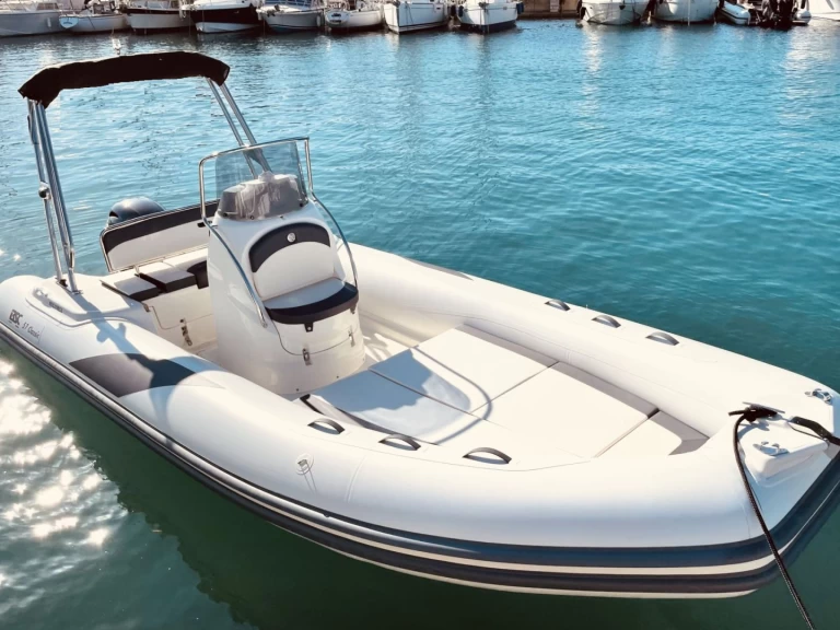 Alquiler de barcos Cogolin barato de BSC 57