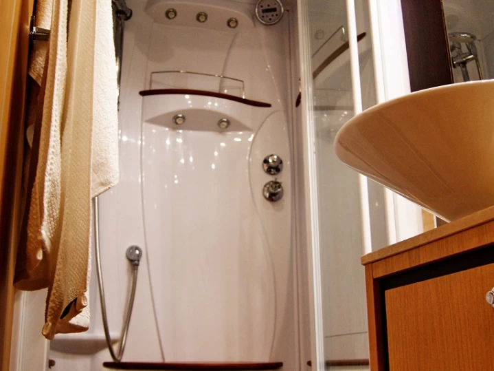 Yate de lujo para alquilar Seget Donji al mejor precio