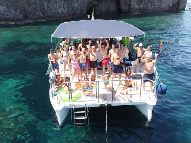 Cat Marine 39 Cat Marine 39 de alquiler a Terracina