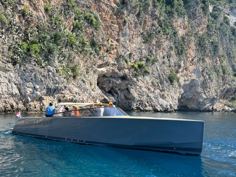 VanDutch VanDutch 40 de alquiler a Cannes