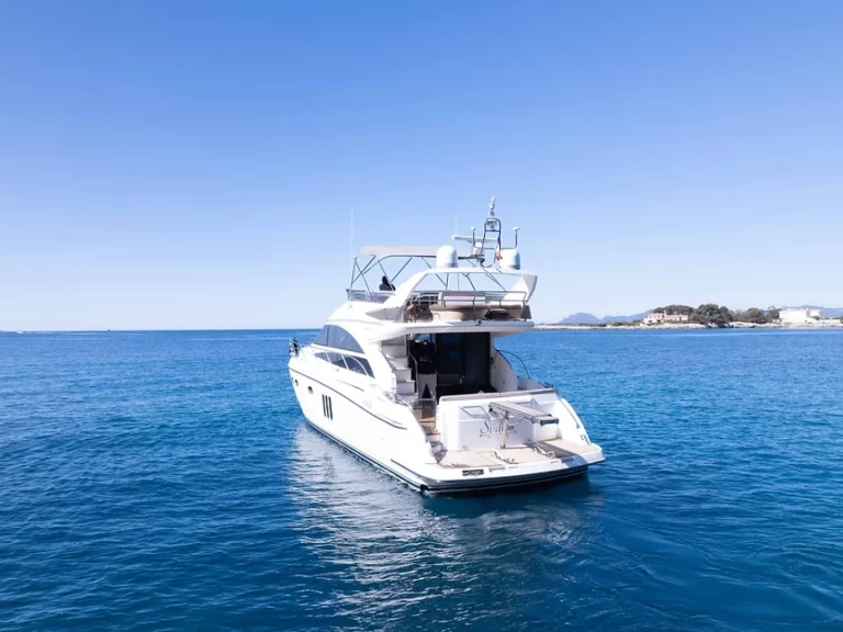 Alquiler de Princess Princess 54 en Golfe-Juan