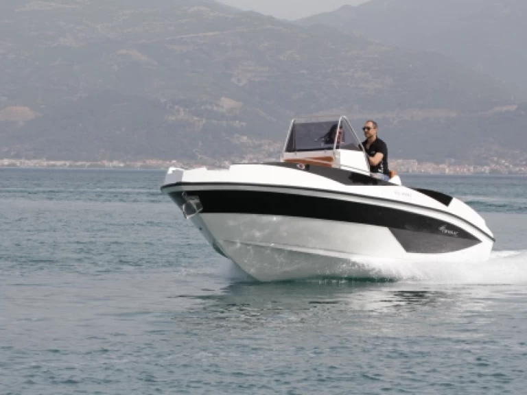 Nireus CL 620 de alquiler a Sanguinet