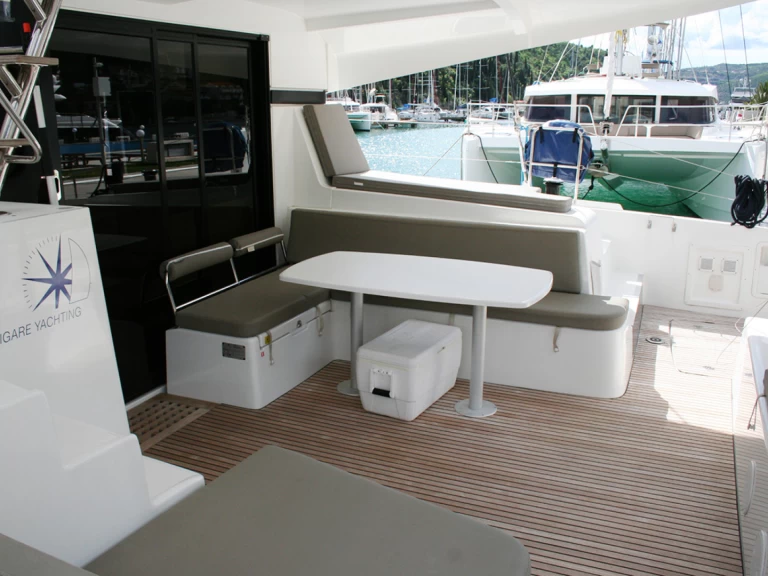 Alquiler de embarcaciones Lagoon Lagoon 42 enKomolac en Samboat