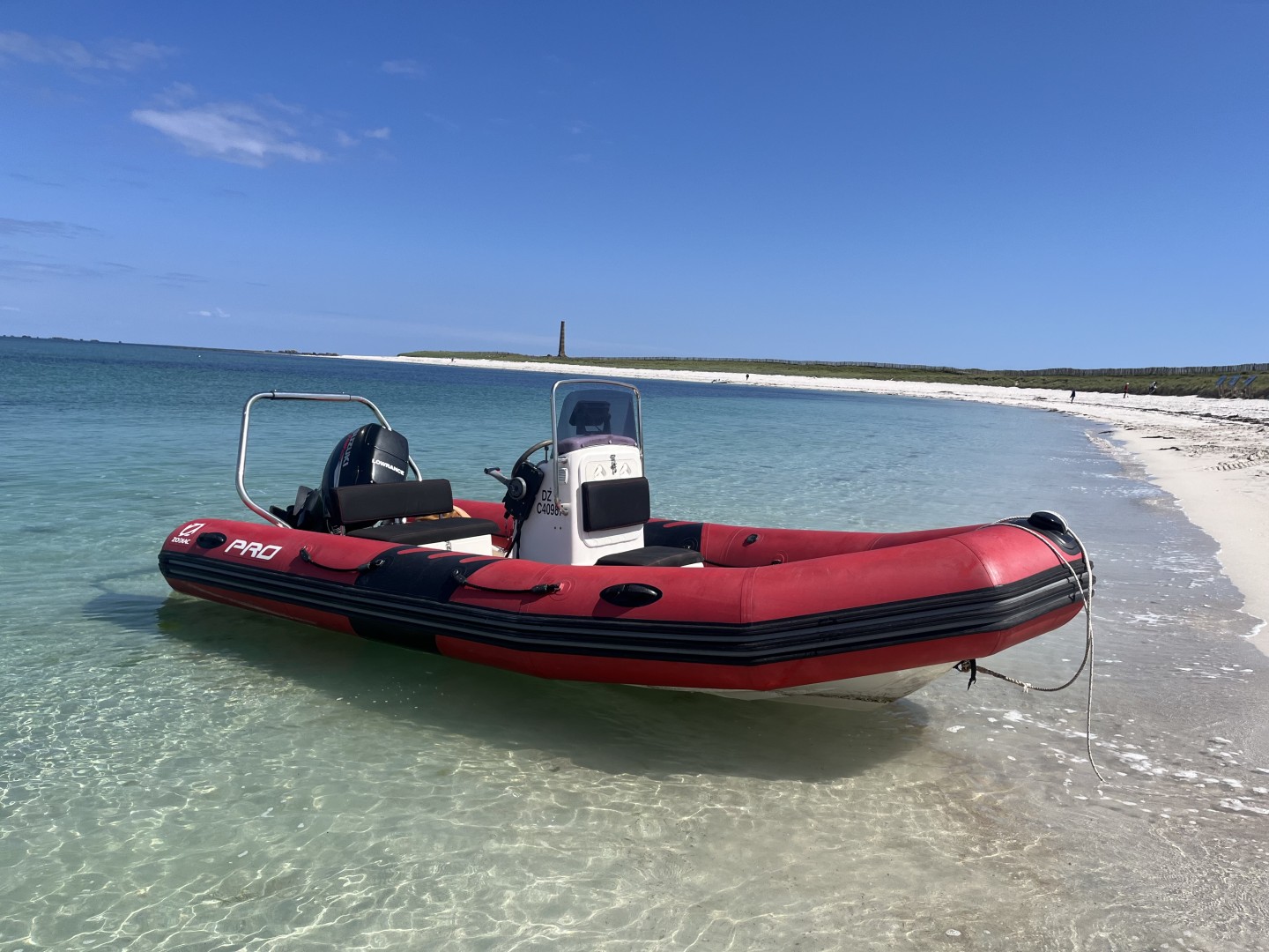 Alquiler Neumática Zodiac Pro 12 Man en Port la Forêt (Zodiac 12
