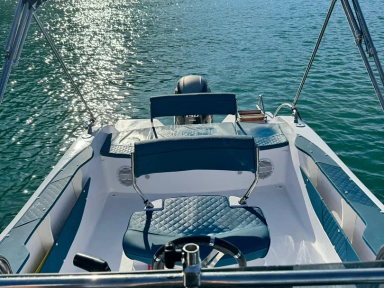 Lancha para alquilar Castellammare del Golfo al mejor precio