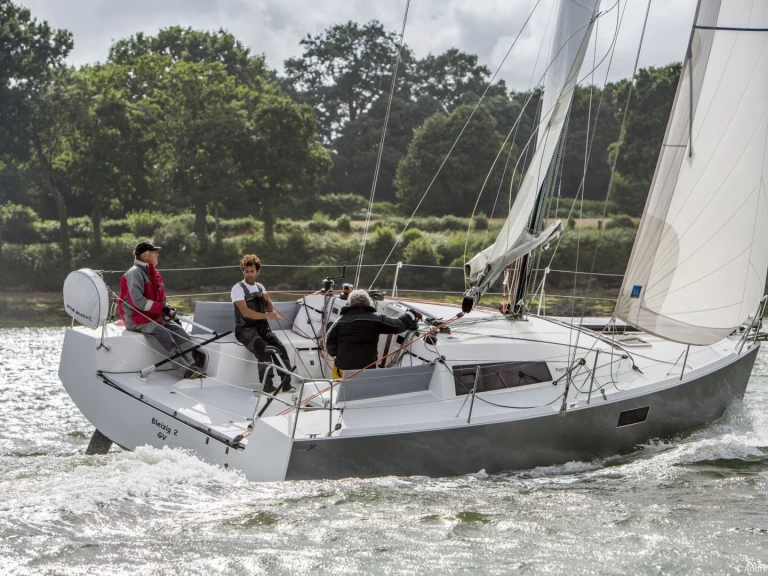 Alquiler Velero en La Trinité-sur-Mer - Pogo Structures Pogo 30