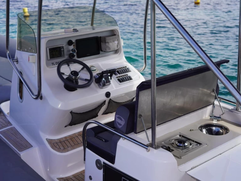 Neumática para alquilar Cannes al mejor precio