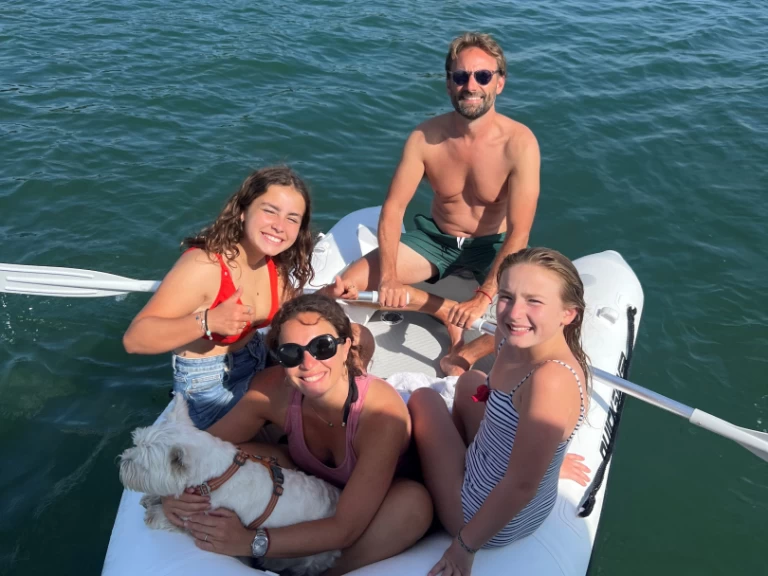 Alquiler La Trinité-sur-Mer - Quicksilver Activ 755 Weekend en SamBoat