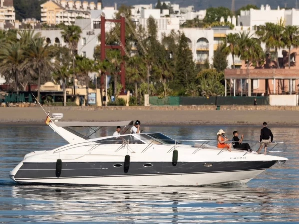 Alquiler Lancha en Puerto Banús - Cranchi Cranchi 39