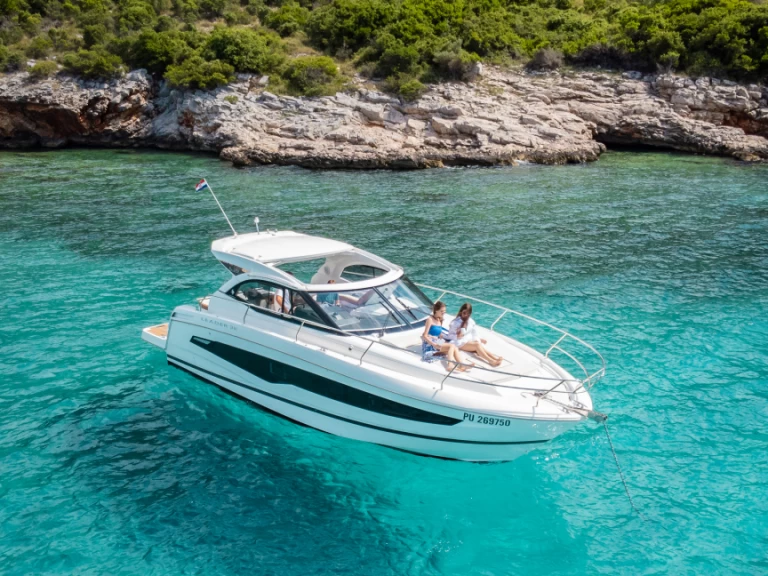 Jeanneau Leader 36 Sportop de alquiler a Dubrovnik