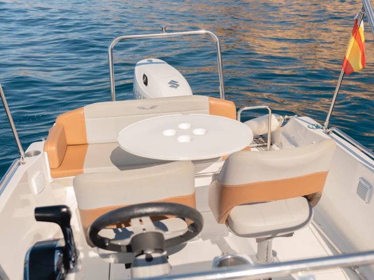 Bénéteau Flyer 6 SUNdeck de alquiler a Altea
