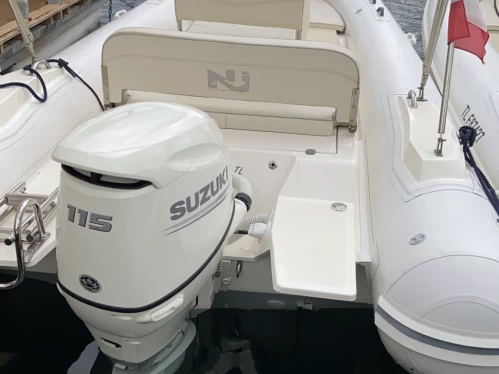 Alquiler de Nuova Jolly NJ 630 GT en Saint-Mandrier-sur-Mer