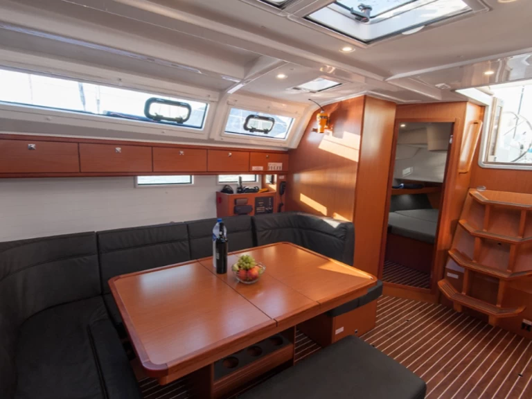 Alquiler Velero Bavaria con o sin  título de navegación