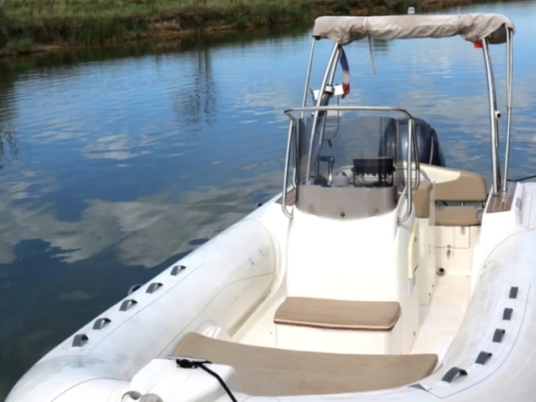 Capelli Tempest 626 de alquiler a Palavas-les-Flots