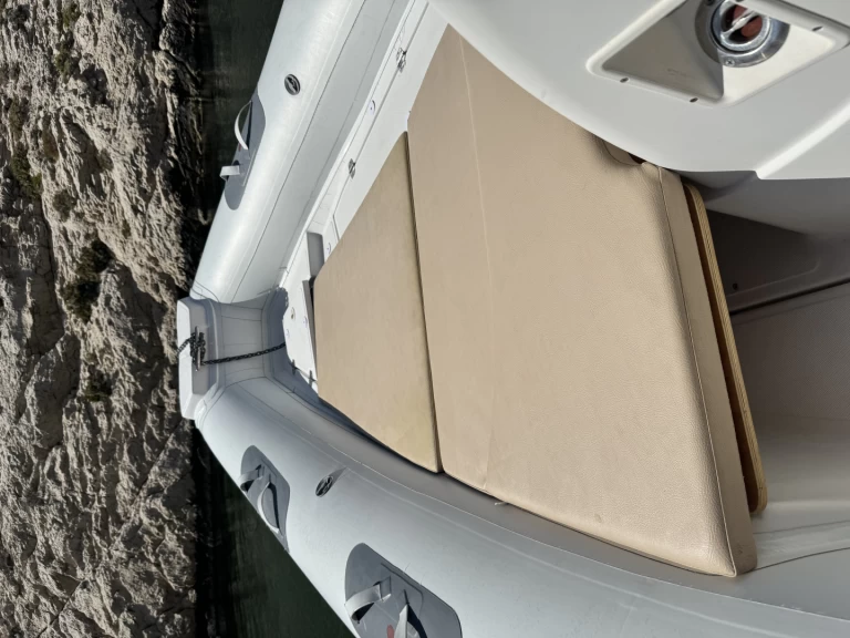 Marsea Marsea CM 120 de alquiler a L'Estaque