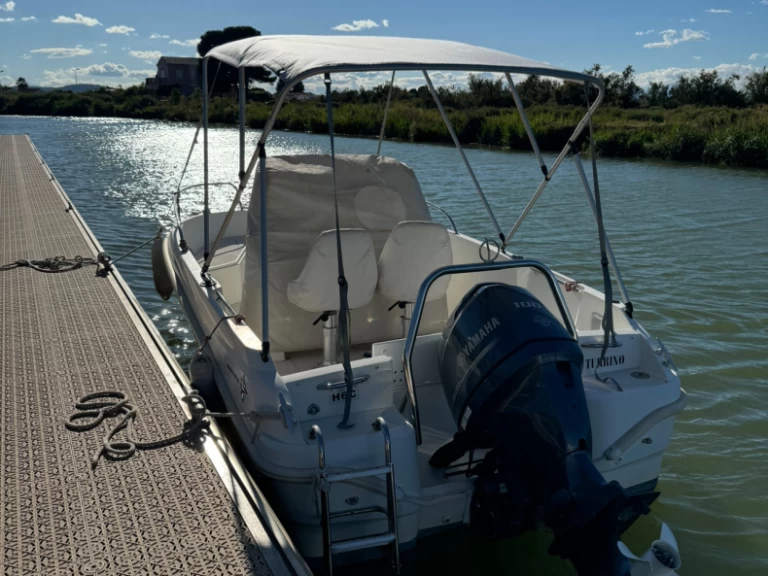 Alquiler de barcos Palavas-les-Flots barato de Cap Camarat 5.5 CC Serie 2 Style