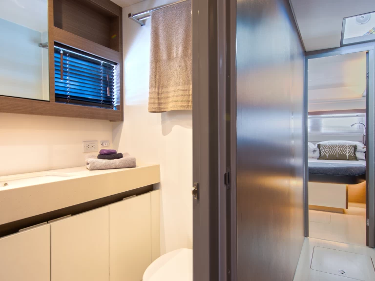 Alquiler de Leopard Leopard 53 Powercat en Road Town