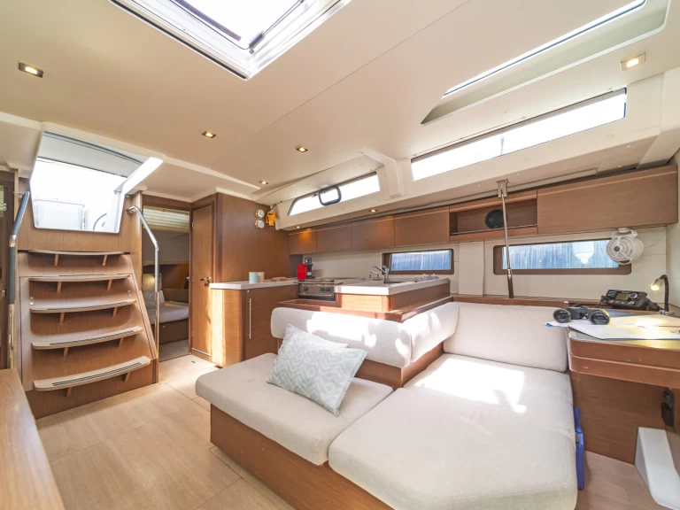 Alquiler Velero Bénéteau con o sin  título de navegación